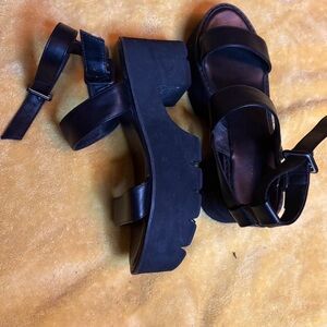 SHEIN Black Wedge Sandals